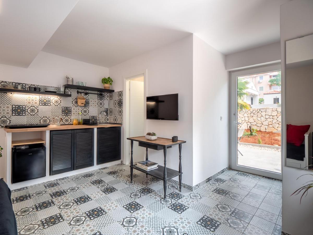 Ferienwohnung Sunny Side Malinska Exterior foto